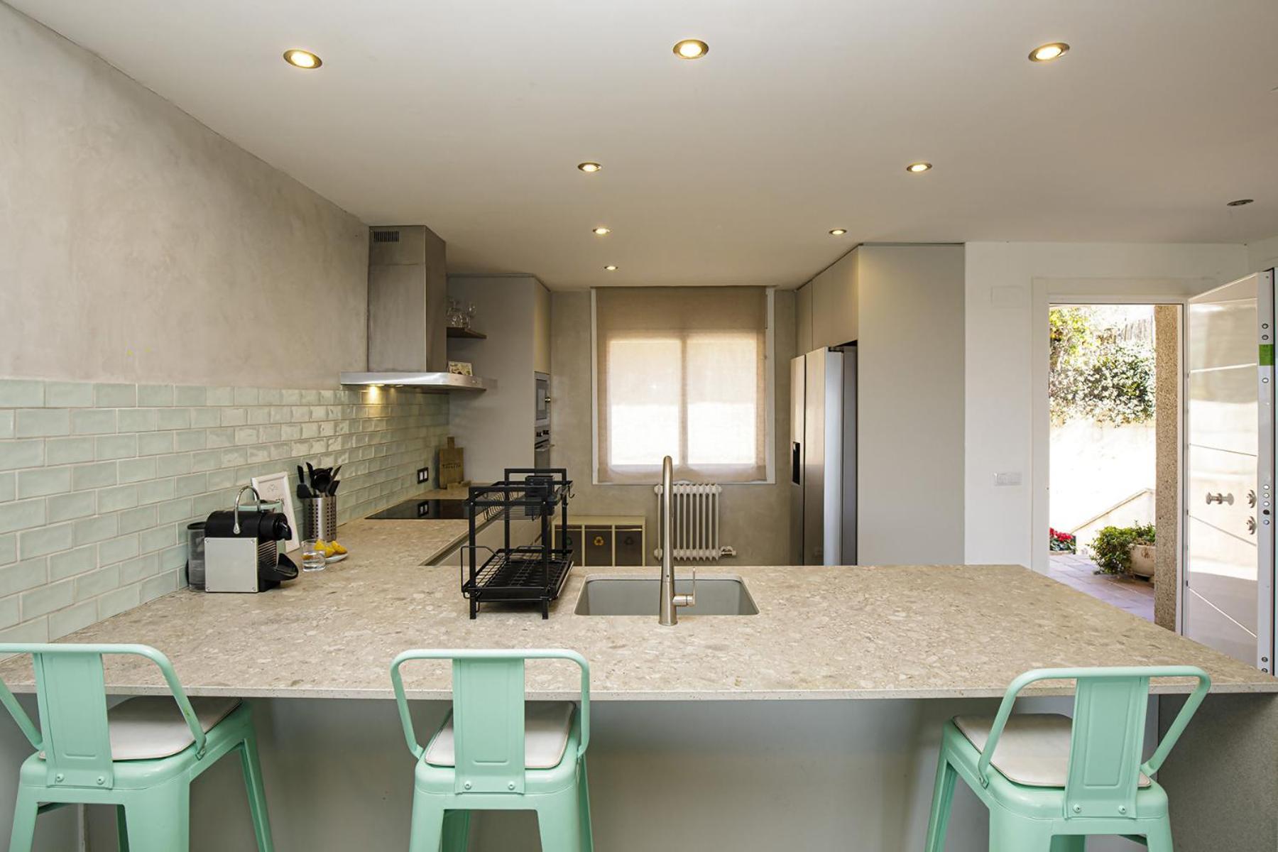 Casa Con Bonitas Vistas En Montjuic